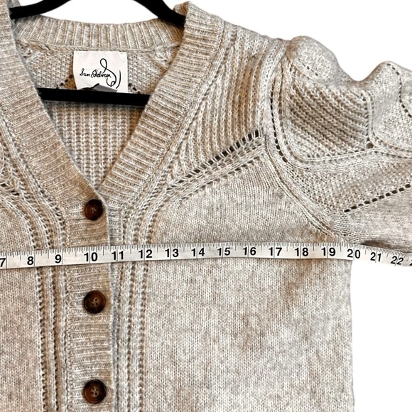 Sam Edelman Julietta Ribbed Knit V-Neck Puff Sleeve Button Front Cardigan- Large - Picture 10 of 11